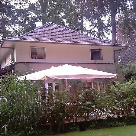 Bed and breakfast The Aum-house *
